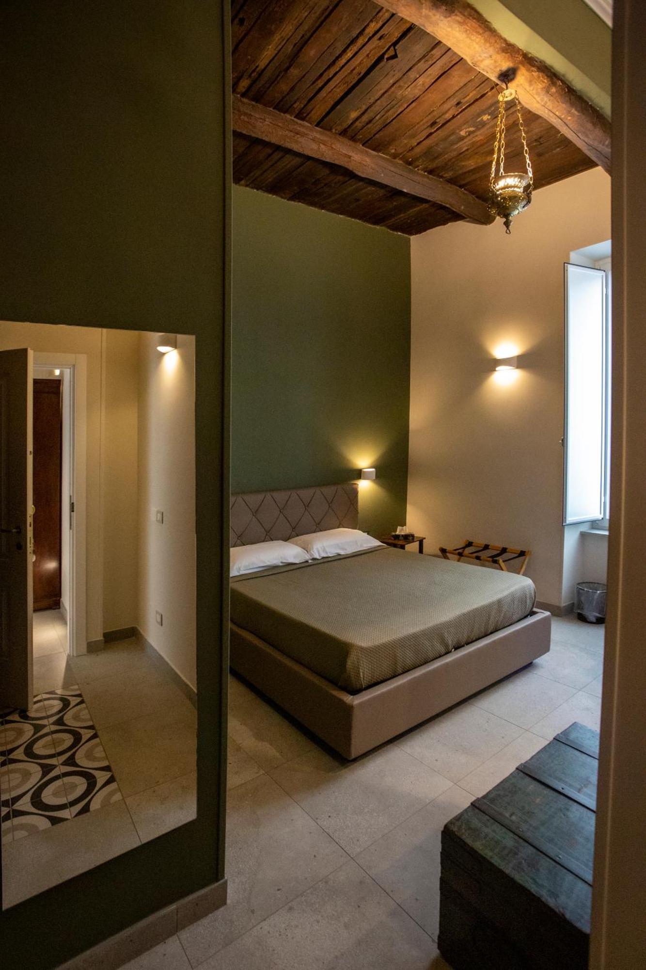 Xenia Neapolis Hotell Eksteriør bilde